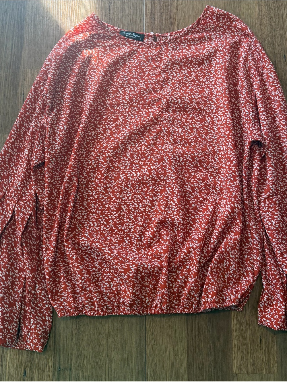 Red Floral Bell-Sleeve Blouse, Lightweight Women's Top